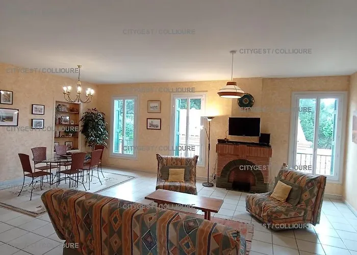 Apartman 4des2 Grand T3 Pour 4 Personnes Dans Immeuble Ancien Proche